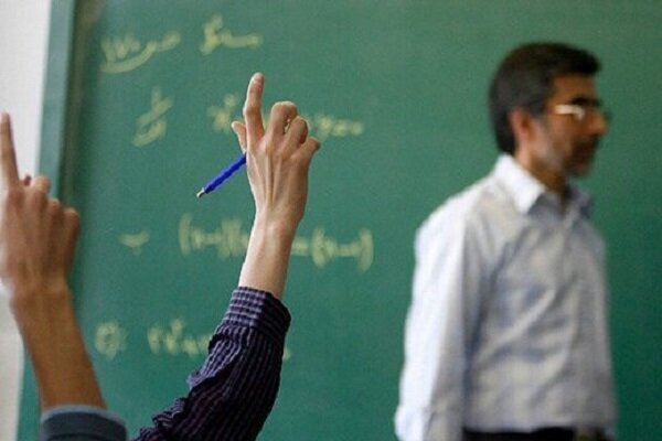 کارزار معلمان برای افزایش حقوق/ ترمیم دستمزدها پیش از آغاز سال تحصیلی کارزار معلمان برای افزایش حقوق/ ترمیم دستمزدها پیش از آغاز سال تحصیلی