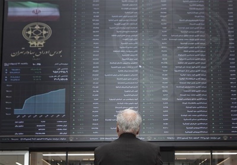 یادداشت| هم‌زمانی رشد بورس، دلار و طلا؛ نقدینگی در جست‌وجوی پناهگاه