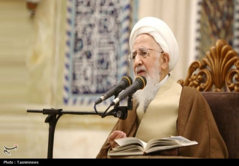 تأکید آیت‌الله جوادی آملی بر ضرورت حفظ عزت جامعه