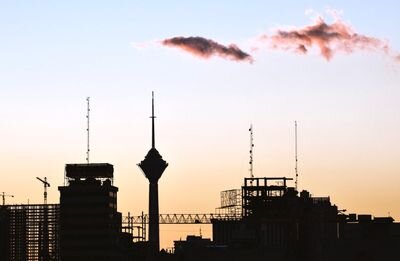 هزینه ساخت هر متر مسکن شهریور ۱۴۰۵/ میانگین قیمت مسکن در تهران به متری ۳۰۰میلیون رسید/ افراد با درآمد متوسط باید ۱۰۰ سال منتظر بمانند تا صاحبخانه شوند
