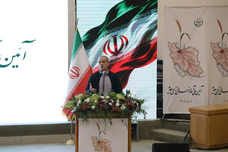 پزشکیان: نباید در برابر قلدریها و زورگوییها سر خم کنیم پزشکیان: نباید در برابر قلدریها و زورگوییها سر خم کنیم