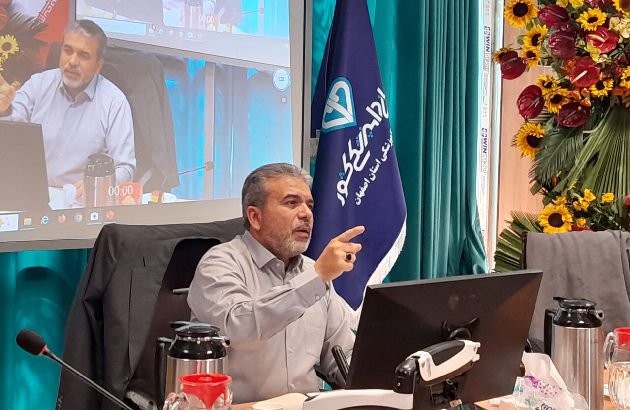 مدیرکل دامپزشکی اصفهان: موارد هاری گربه داریم؛ به گربهها غذا ندهید